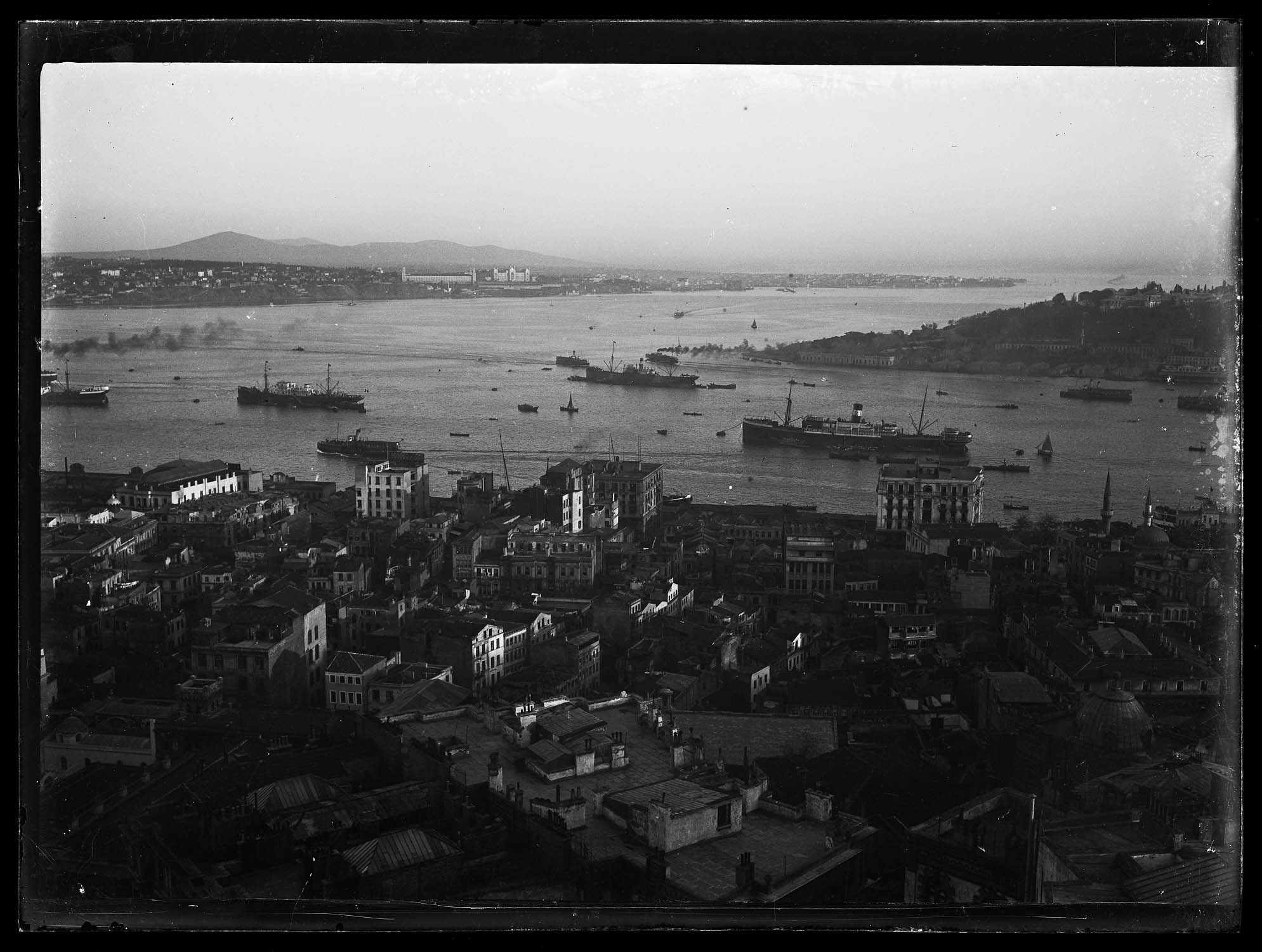 Vue d'ensemble depuis le sommet de la tour de Galata
